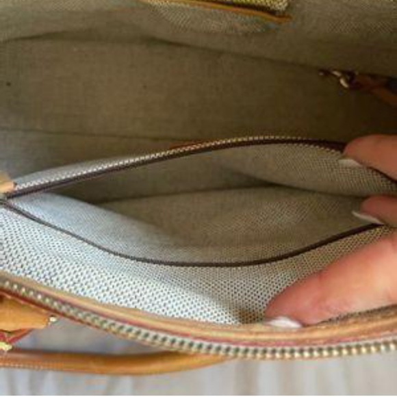 dooney &burke purse - Picture 4 of 8